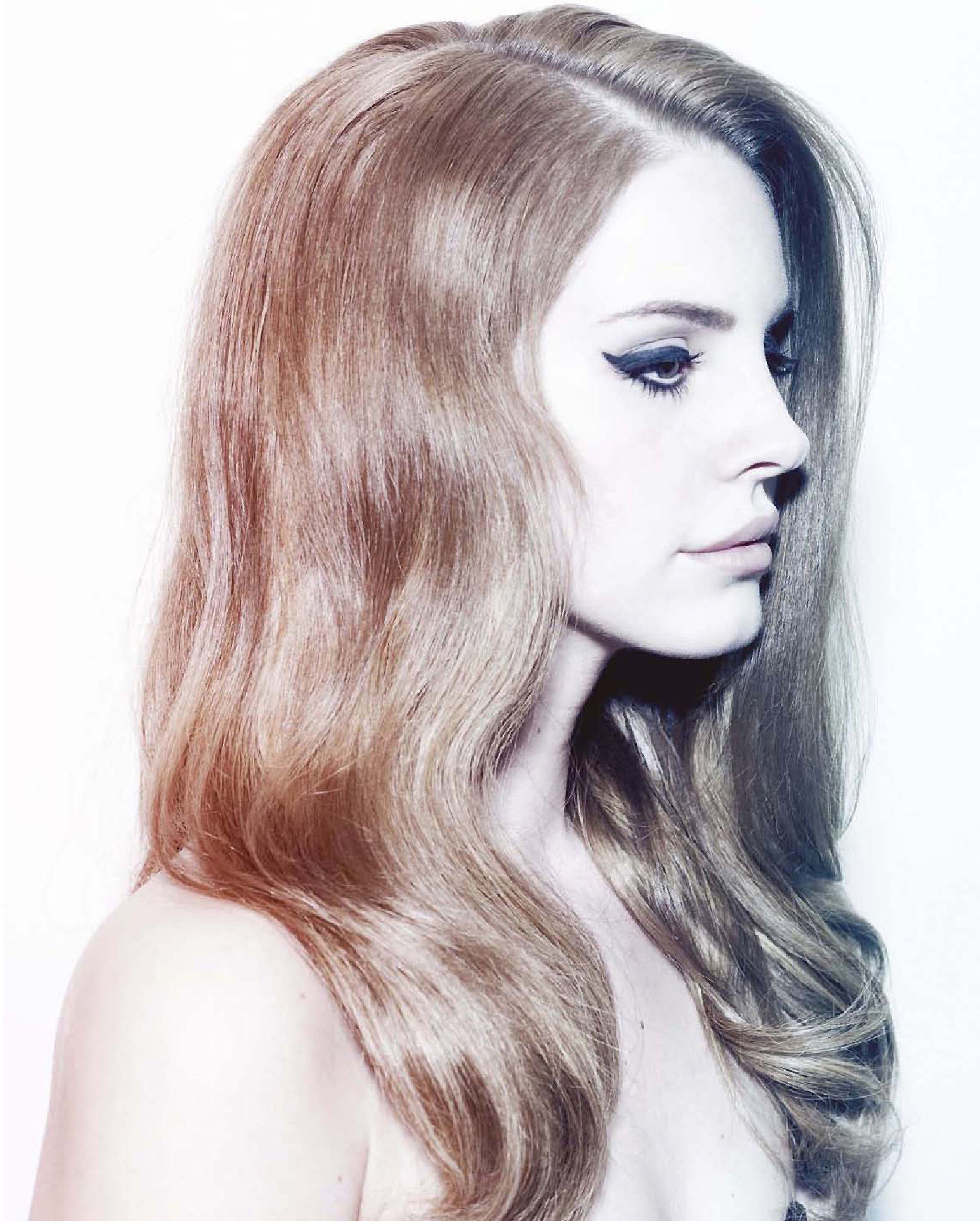 Lana Del Rey Signs To Next Model Management  youthandhysteria